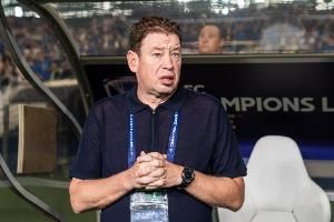 斯卢茨基谈京沪大战：联赛是漫长的过程，很高兴又能继续一起战斗