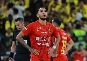 不回马赛了？沙特记者：36岁前锋奥巴梅扬即将和达曼协作签约