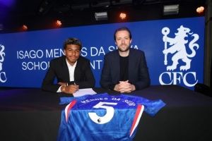 官方：切尔西与蒂亚戈-席尔瓦儿子、埃布埃儿子签下奖学金协议