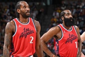 媒体人：老龄化问题仍困扰着快船 小卡的健康问题依旧是重中之重