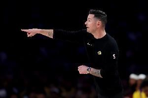 斯玛特：已经和主帅雷迪克聊过了 球队希望我做自己