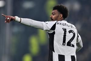 即将迎来夏季第六签？阿斯：马竞签切尔西后卫维加取得重大进展