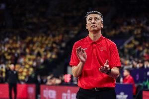 王俊杰：郭导说选人和战术都是他定的&有责任他担着 这很鼓舞我们