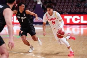 媒体人：无论场面还是气质 中国男篮是真正配得上进决赛的球队