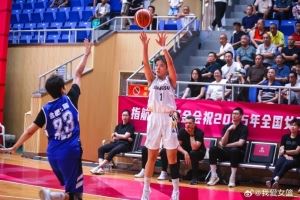 全国女篮锦标赛武汉赛区第4日综述：江苏四战皆胜提前锁定8强