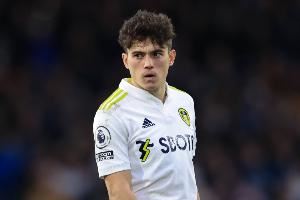 TA：利兹联球员丹尼尔-詹姆斯提前五周伤愈，本轮有望进比赛名单