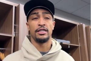 科林斯：能受到爵士球迷欢迎感觉很棒 之前不知他们会如何待我