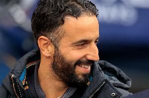 曼联连续5场不败,目前英超仅阿森纳连续7场不败比其更多