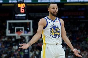 曾令旭:勇士身体天赋应算差的了 阵容和体系还能依靠库里多久